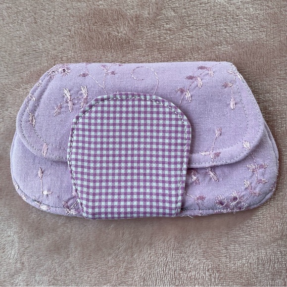 Handmade Wallet Patchwork Cottagecore Lilac and Pink Floral Gingham Embroidered - Picture 8 of 11
